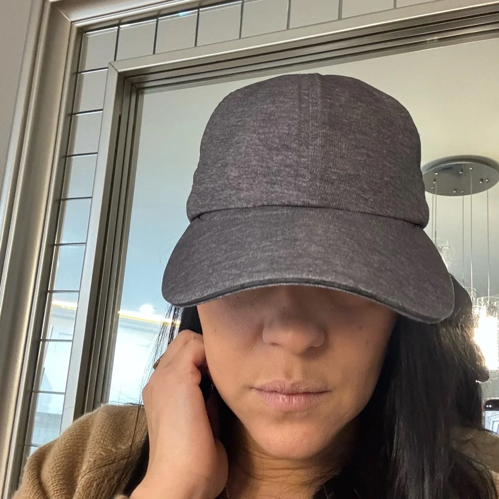 Lululemon grey Hat Run